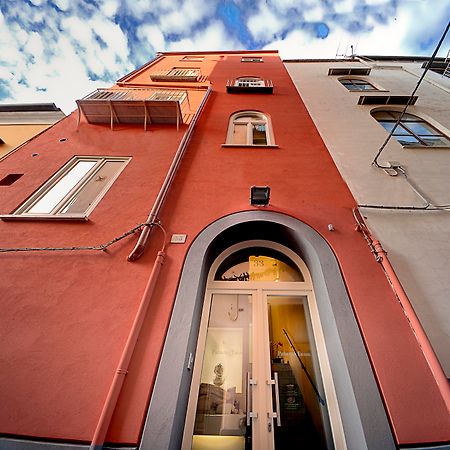 Palazzo Tasso Bed & Breakfast ซอร์เรนโต ภายนอก รูปภาพ