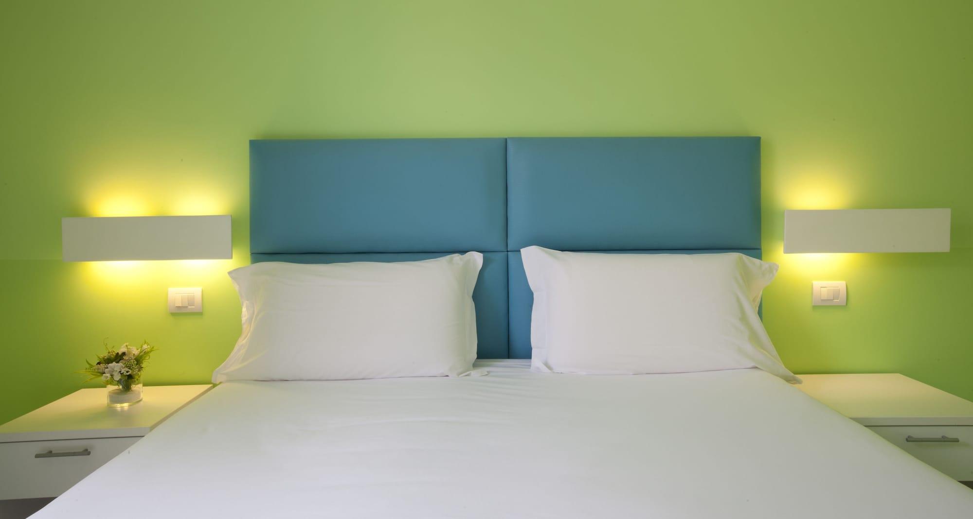 Palazzo Tasso Bed & Breakfast ซอร์เรนโต ภายนอก รูปภาพ