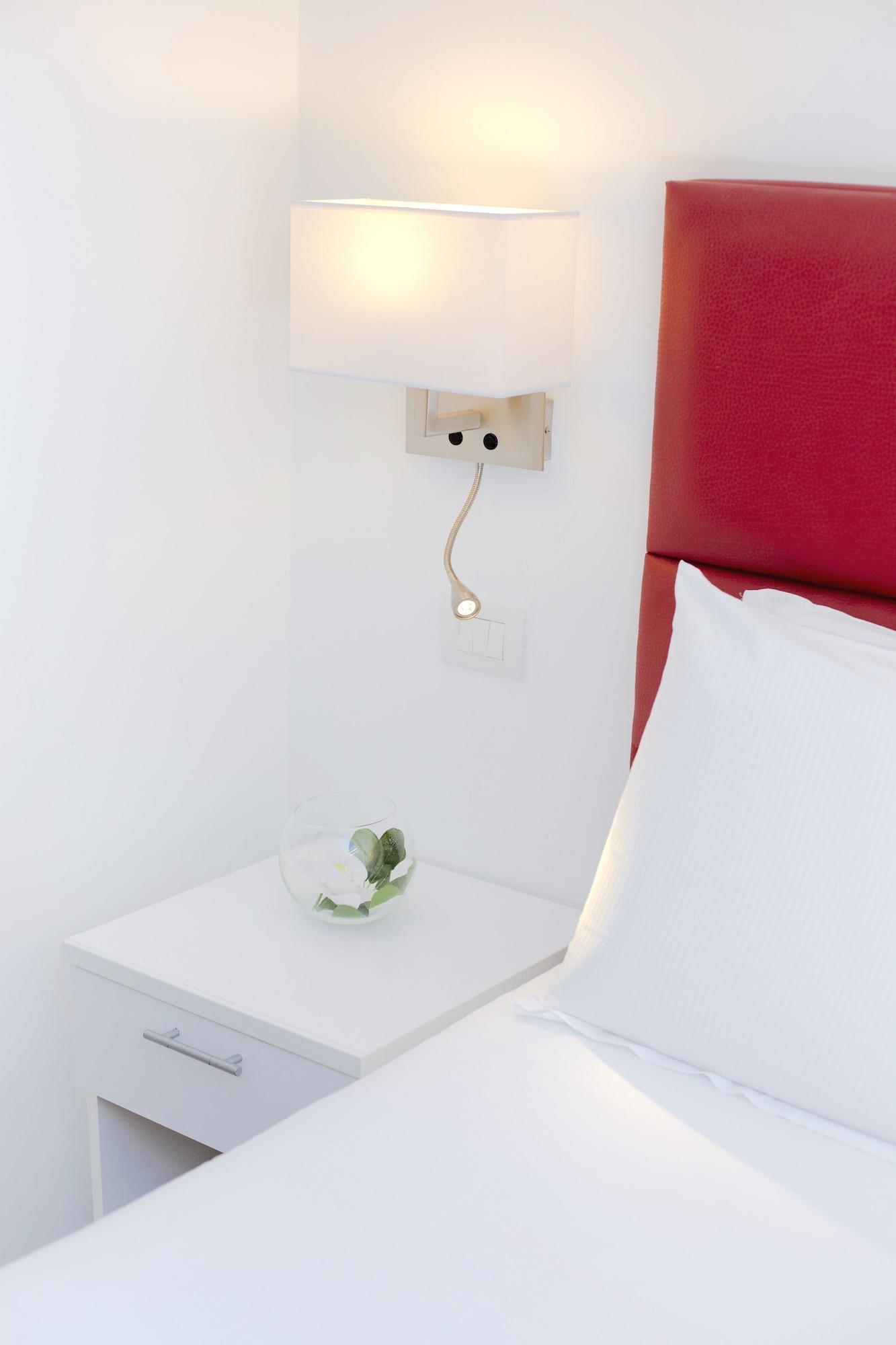 Palazzo Tasso Bed & Breakfast ซอร์เรนโต ภายนอก รูปภาพ