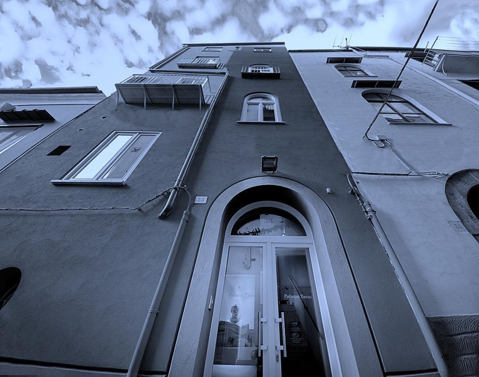 Palazzo Tasso Bed & Breakfast ซอร์เรนโต ภายนอก รูปภาพ