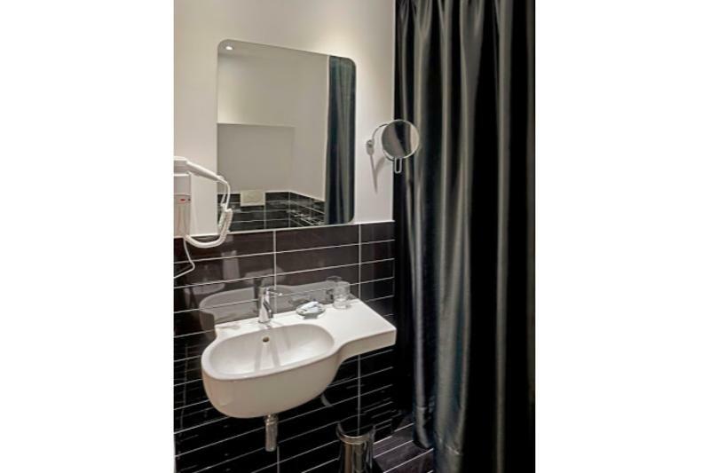 Palazzo Tasso Bed & Breakfast ซอร์เรนโต ภายนอก รูปภาพ