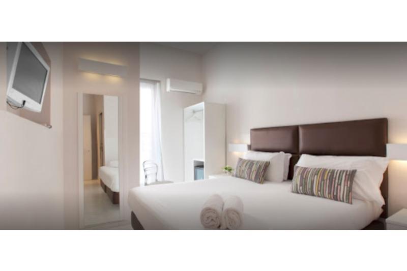 Palazzo Tasso Bed & Breakfast ซอร์เรนโต ภายนอก รูปภาพ